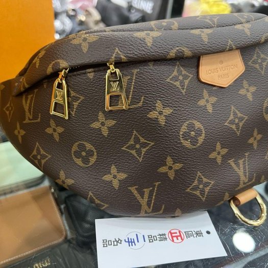東區正精品㊣LV M43644 Bumbag 老花字紋金扣拉鍊腰包斜背包胸口包 RZ6157-5