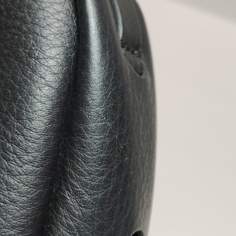 Balenciaga Everyday牛皮純色Balenciaga品牌標識斜挎包-9