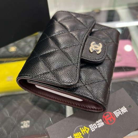 東區正精品㊣ CHANEL AP0229 全新香奈兒黑色荔枝牛皮金釦迷你三折釦子短夾 RZ6158-5