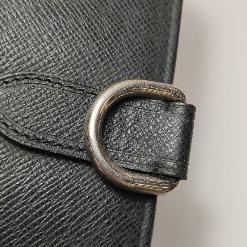 Louis Vuitton(LV)Taiga Andrei牛皮純色字母logo斜挎包單肩包-12