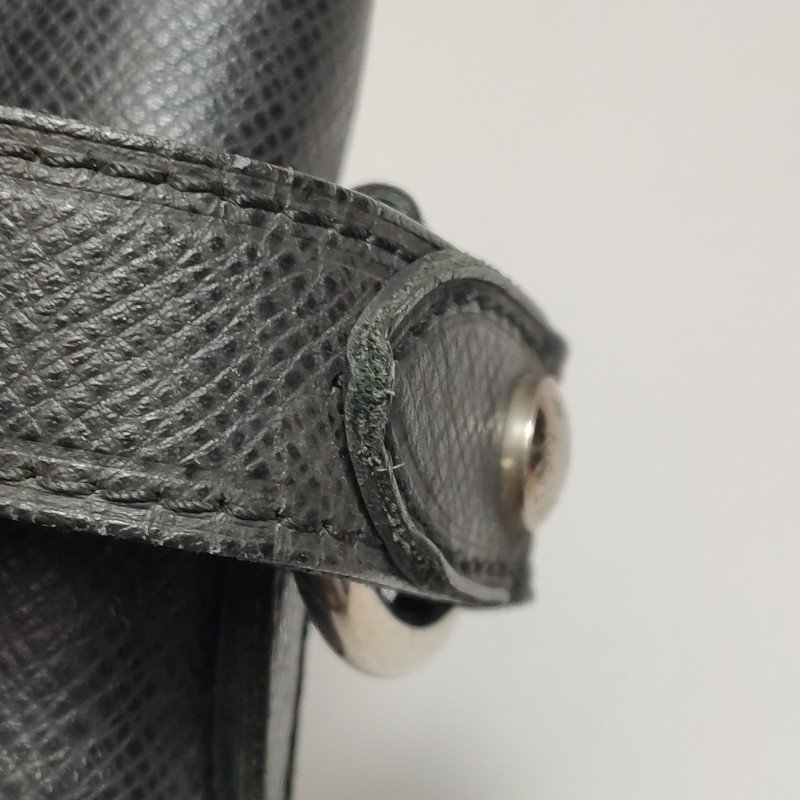 Louis Vuitton(LV)Taiga Andrei牛皮純色字母logo斜挎包單肩包-22