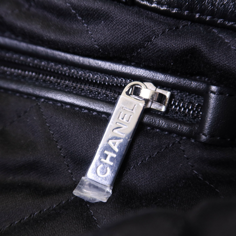 CHANEL 牛皮皮革Chanel 22銀扣鏈帶背包-9