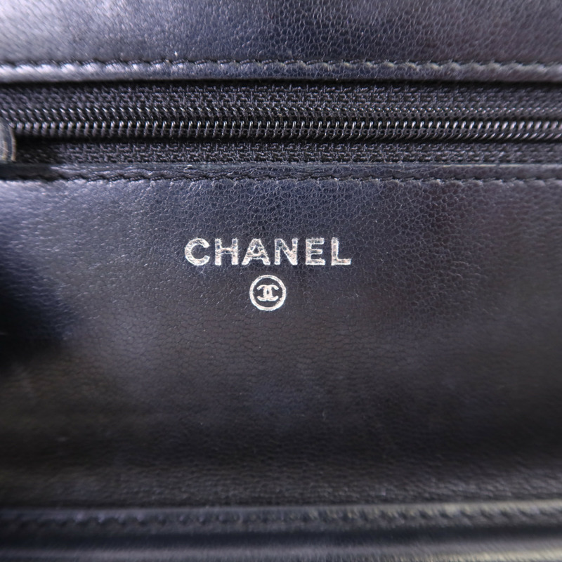 CHANEL 羊皮皮革Wallet On Chain銀扣鏈帶肩背袋-6