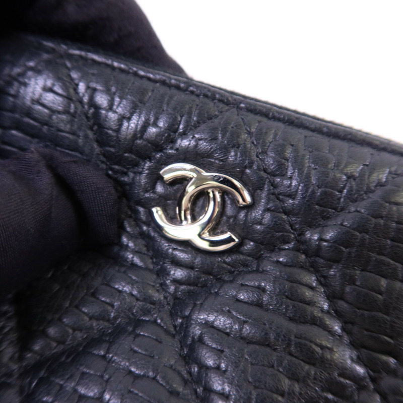 CHANEL 羊皮皮革Pouch銀扣手拿包-8