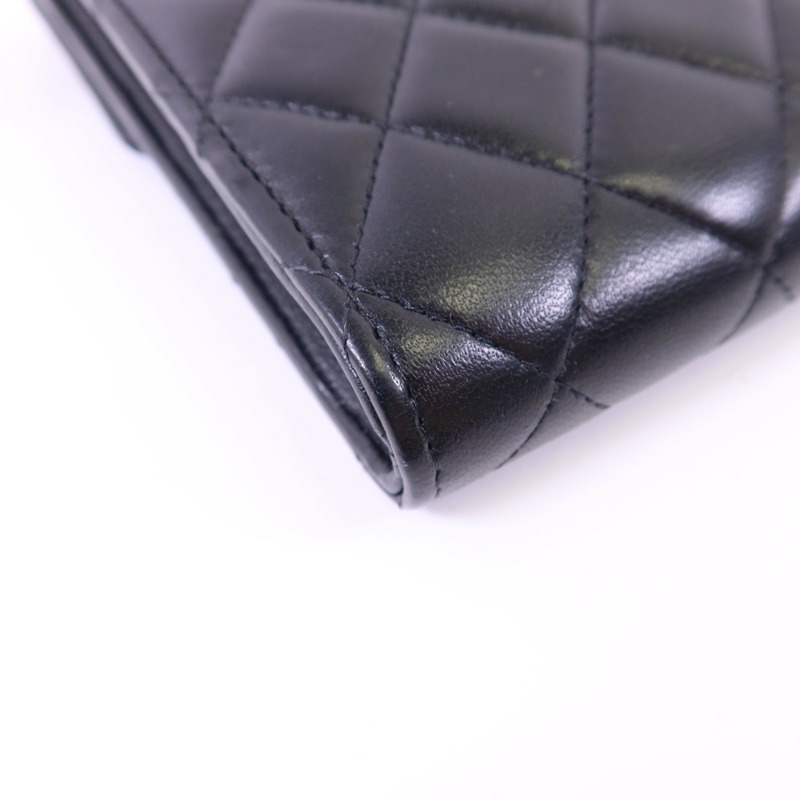 CHANEL 羊皮皮革Phone Bag With Gold Ball金扣鏈帶肩背袋-16