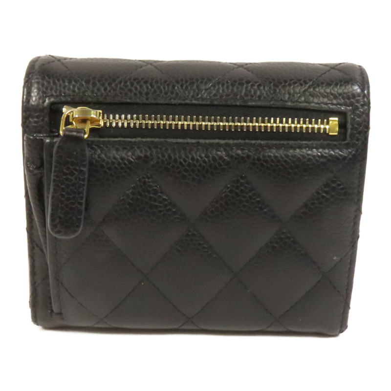 CHANEL 牛皮皮革Wallet金扣銀包-1