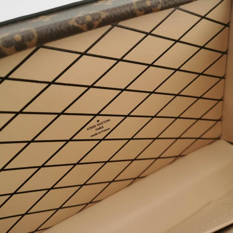 Louis Vuitton(LV)Petite Malle小盒子小號牛皮山本寬齋歌舞伎印花S-lock鎖扣斜挎包單肩包-7