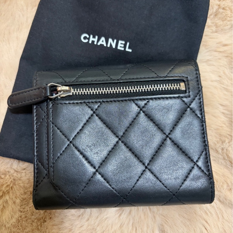 CHANEL二折短夾-19