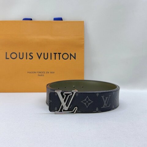 LV Initiales老花皮革雙面皮帶