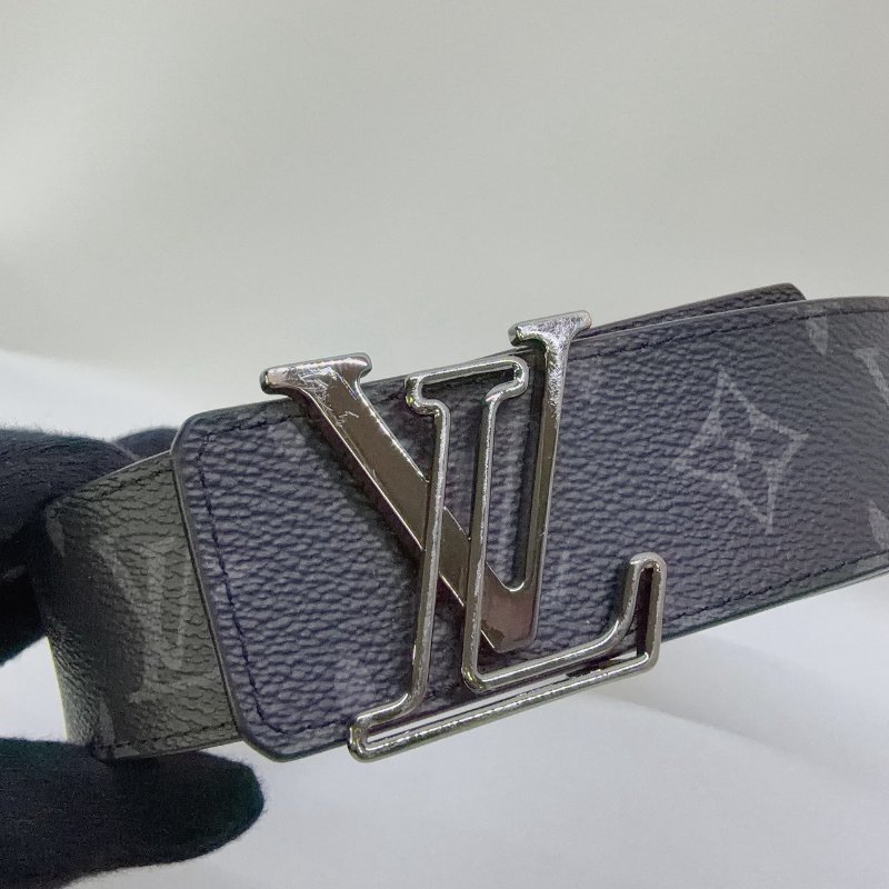 LV Initiales老花皮革雙面皮帶-3