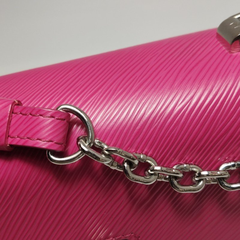 Louis Vuitton(LV)Twist中號牛皮拼色LV旋轉鎖扣單肩包-13