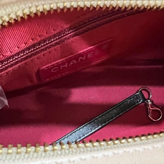 東區正精品㊣CHANEL A91810 香奈兒黑色拼駝色牛皮金銀雙色皮穿鍊帶流浪包肩背包斜背包小款 RZ5334-4