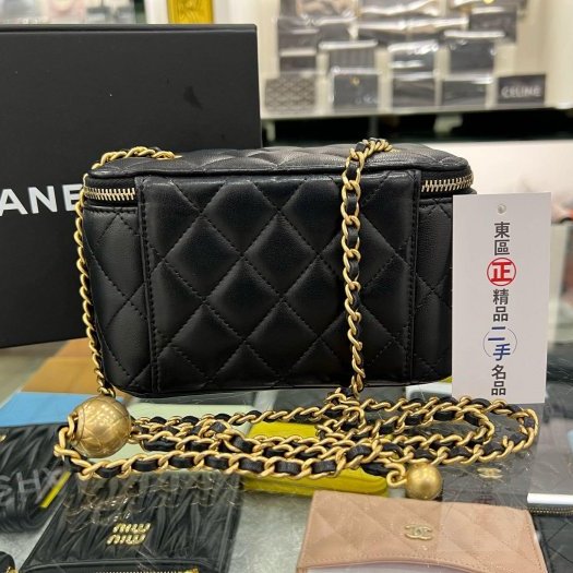 東區正精品㊣CHANEL AP2303 香奈兒黑色羊皮金球拉鍊皮穿鍊化妝箱包金球包斜背包 RZ5332-4