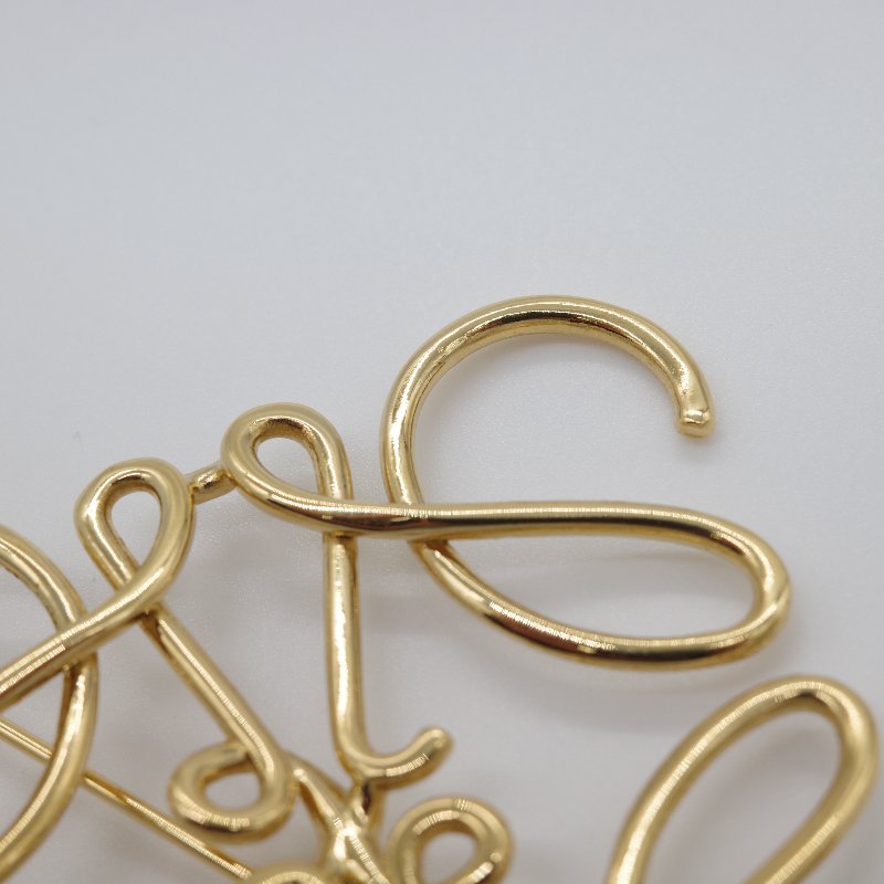 Loewe 羅威 經典Logo 金色 鍍金黃銅 胸針 Anagram 別針-5