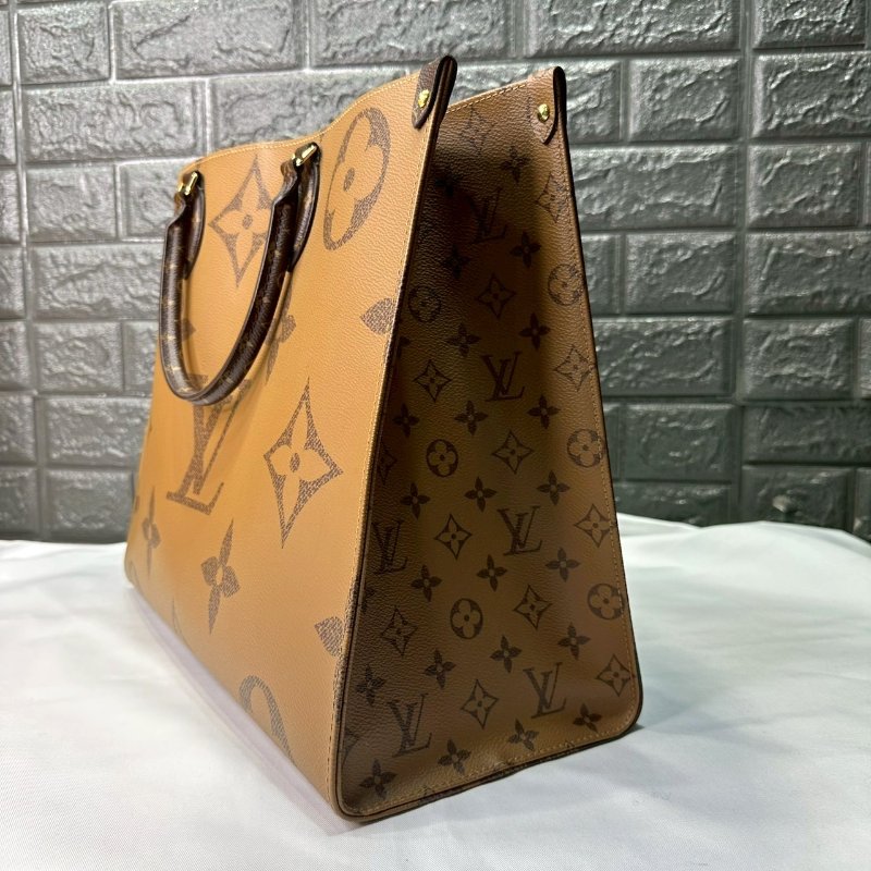 LV OnTheGo GM大款托特包-2