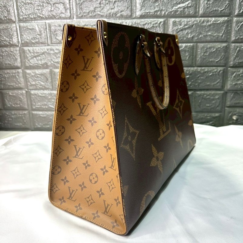 LV OnTheGo GM大款托特包-3