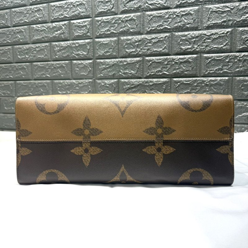 LV OnTheGo GM大款托特包-8