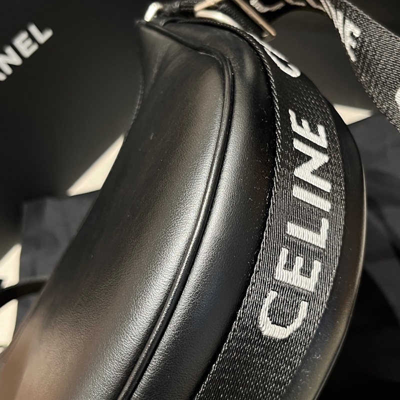 Celine 黑色AVA月亮豌豆腋下包 2021年 尺寸約26*18*6 附件:防塵袋-13