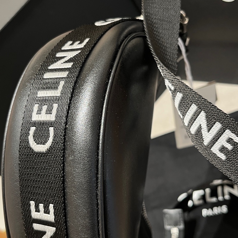 Celine 黑色AVA月亮豌豆腋下包 2021年 尺寸約26*18*6 附件:防塵袋-14