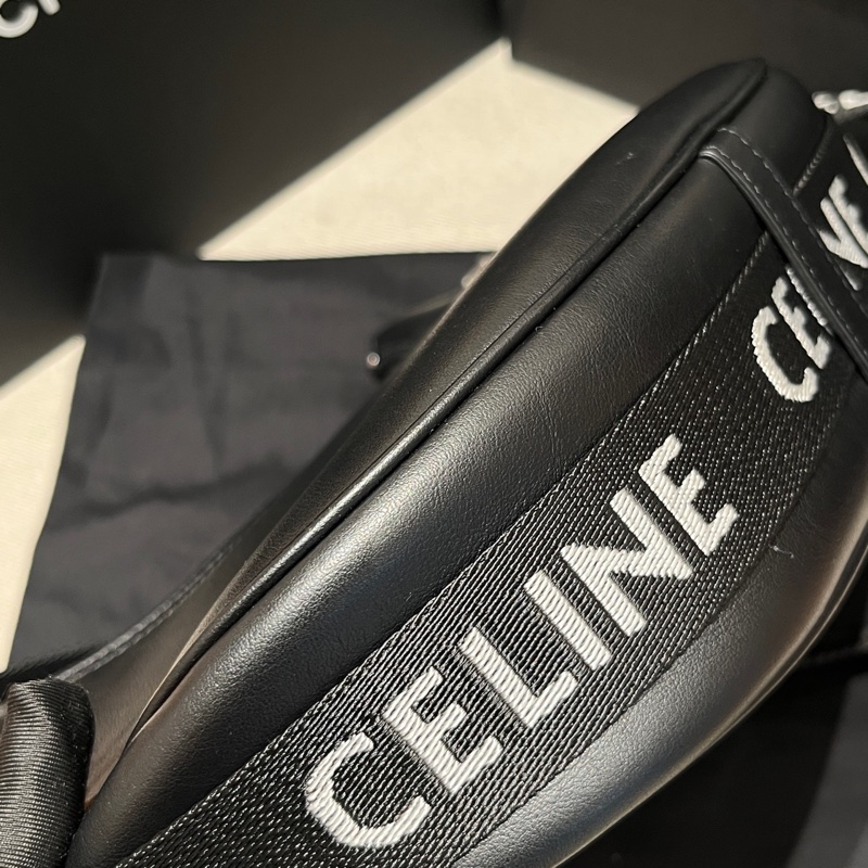 Celine 黑色AVA月亮豌豆腋下包 2021年 尺寸約26*18*6 附件:防塵袋-16