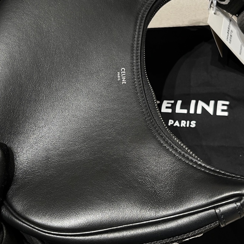 Celine 黑色AVA月亮豌豆腋下包 2021年 尺寸約26*18*6 附件:防塵袋-20