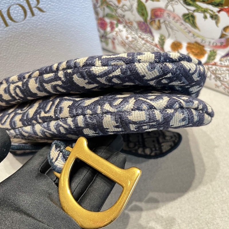 Dior迪奧中號老花字母單肩馬鞍包 燙金logo部分脫落 尺寸約28*21-2