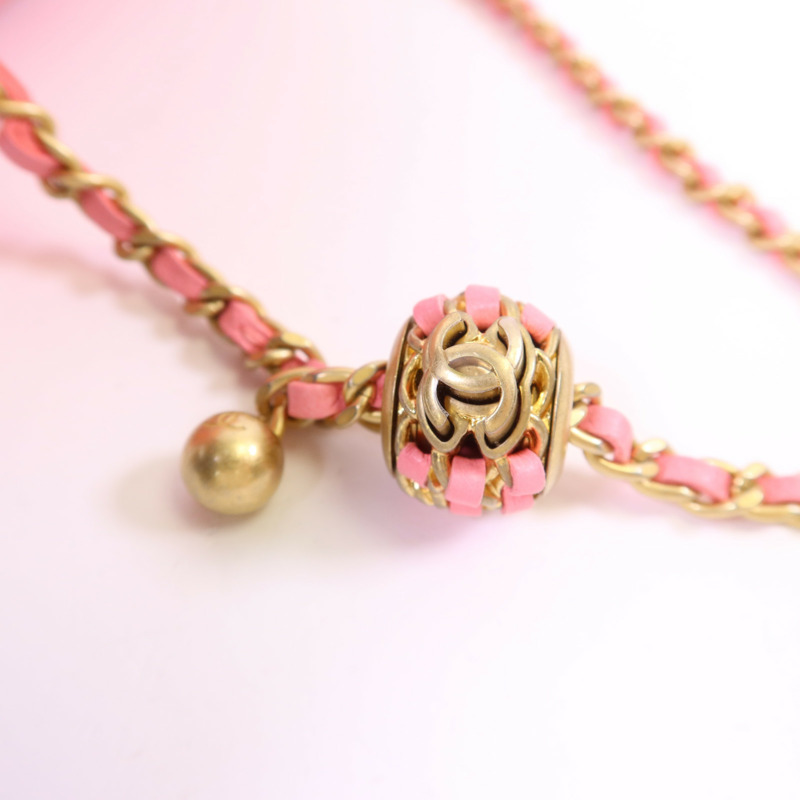 CHANEL 牛皮皮革Vanity Case金扣鏈帶肩背袋-14