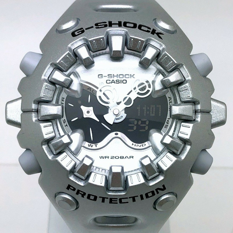 卡西歐 G-SHOCK 手錶 GA-V01A-8A，10 年電池壽命，有機設計，銀色，GA-V01 系列，2025 年 4 月發售，三國丘店有售。-0