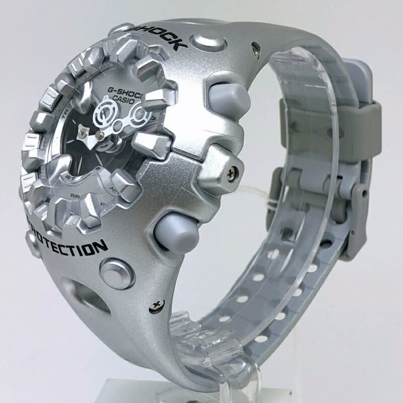 卡西歐 G-SHOCK 手錶 GA-V01A-8A，10 年電池壽命，有機設計，銀色，GA-V01 系列，2025 年 4 月發售，三國丘店有售。-2