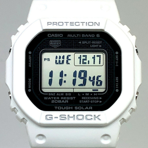 卡西歐 G-SHOCK GW-5000HS-7 手錶，具備電波太陽能、多頻段（6局電波）、金屬錶殼、LED 背光、生物質塑膠材質、旋入式後蓋和 DLC 塗層，白色錶盤，預計 2025 年 2 月發售，Mikunigaoka 店有售。