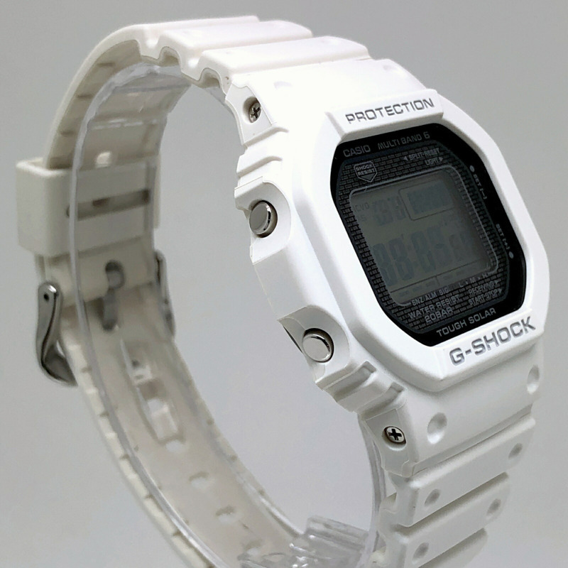 卡西歐 G-SHOCK GW-5000HS-7 手錶，具備電波太陽能、多頻段（6局電波）、金屬錶殼、LED 背光、生物質塑膠材質、旋入式後蓋和 DLC 塗層，白色錶盤，預計 2025 年 2 月發售，Mikunigaoka 店有售。-1