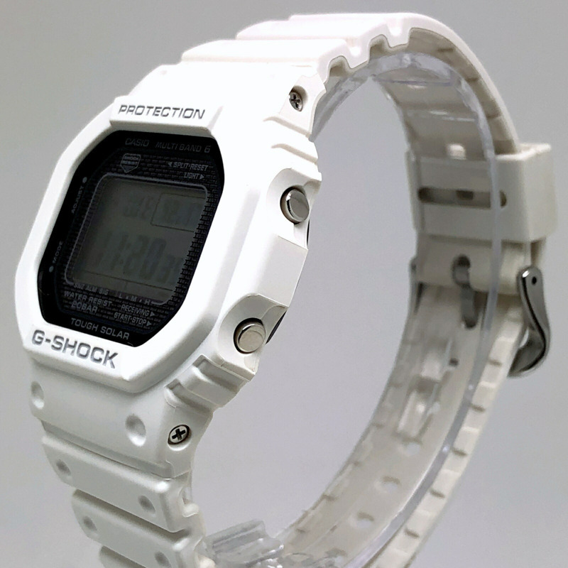 卡西歐 G-SHOCK GW-5000HS-7 手錶，具備電波太陽能、多頻段（6局電波）、金屬錶殼、LED 背光、生物質塑膠材質、旋入式後蓋和 DLC 塗層，白色錶盤，預計 2025 年 2 月發售，Mikunigaoka 店有售。-2