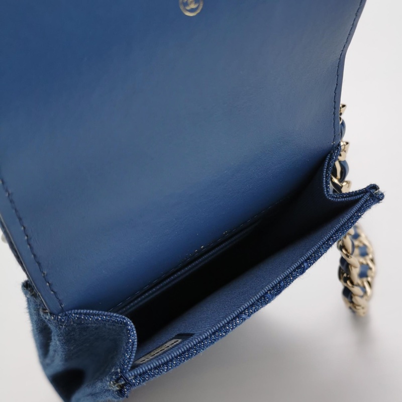 Chanel 牛仔布雙C logo斜挎包 尺寸約17x10-6