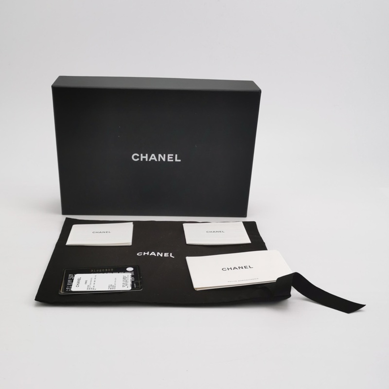 Chanel 牛仔布雙C logo斜挎包 尺寸約17x10-8