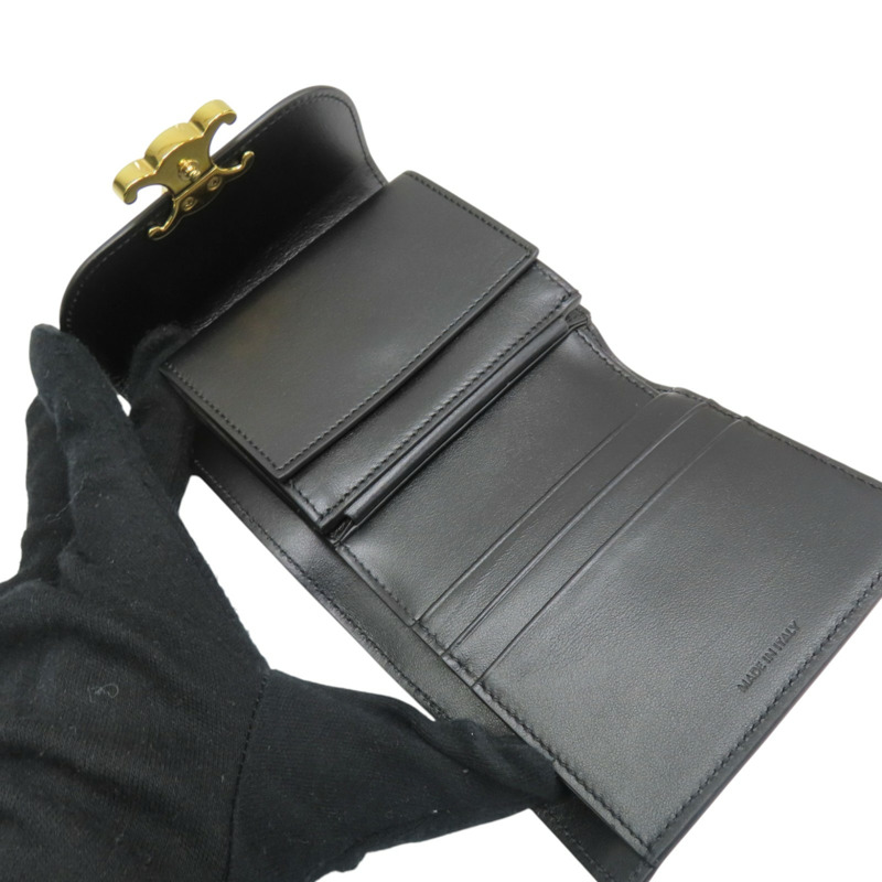 黑色 牛皮 Small Flap Triomphe Wallet 扣式短夾【CELINE 賽琳】 10D783DPV.38NO-4