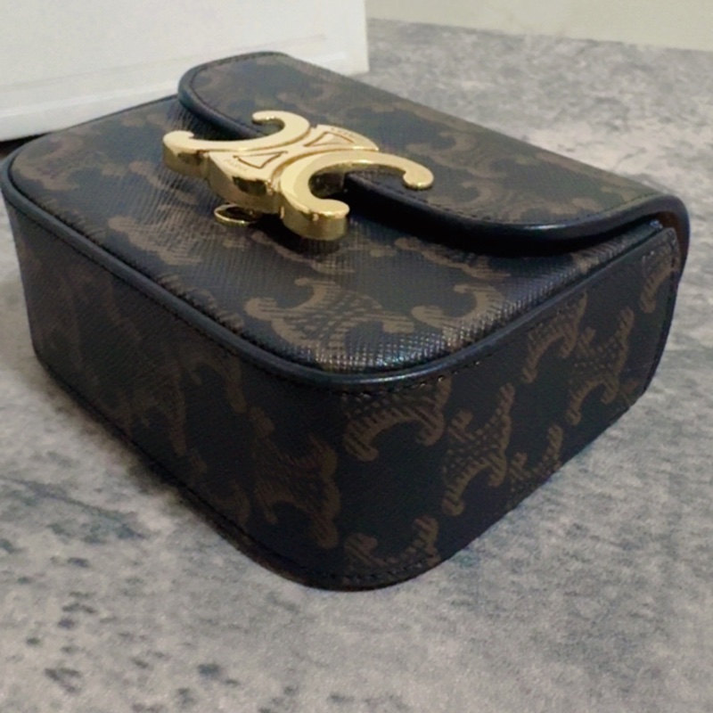 Celine mini triomphe經典提花-14
