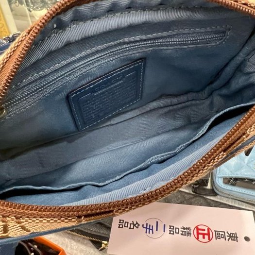 東區正精品㊣COACH 藍綠色皮革邊帆布LOGO胸口包腰包 RZ5273-2
