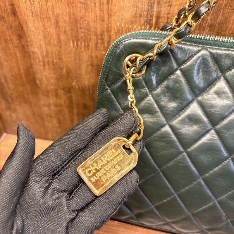 Chanel 經典菱格紋肩背包-2