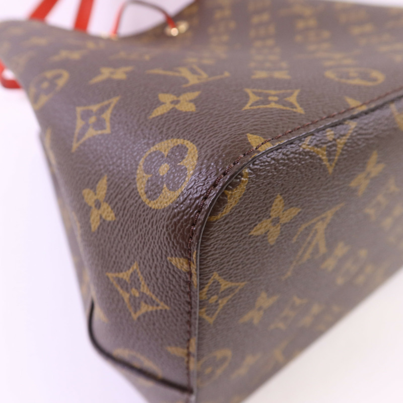 LOUIS VUITTON Monogram Neo Noe Bucket Bag金扣肩背袋-12