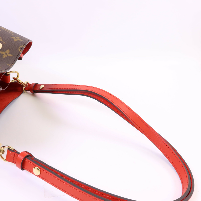 LOUIS VUITTON Monogram Neo Noe Bucket Bag金扣肩背袋-13