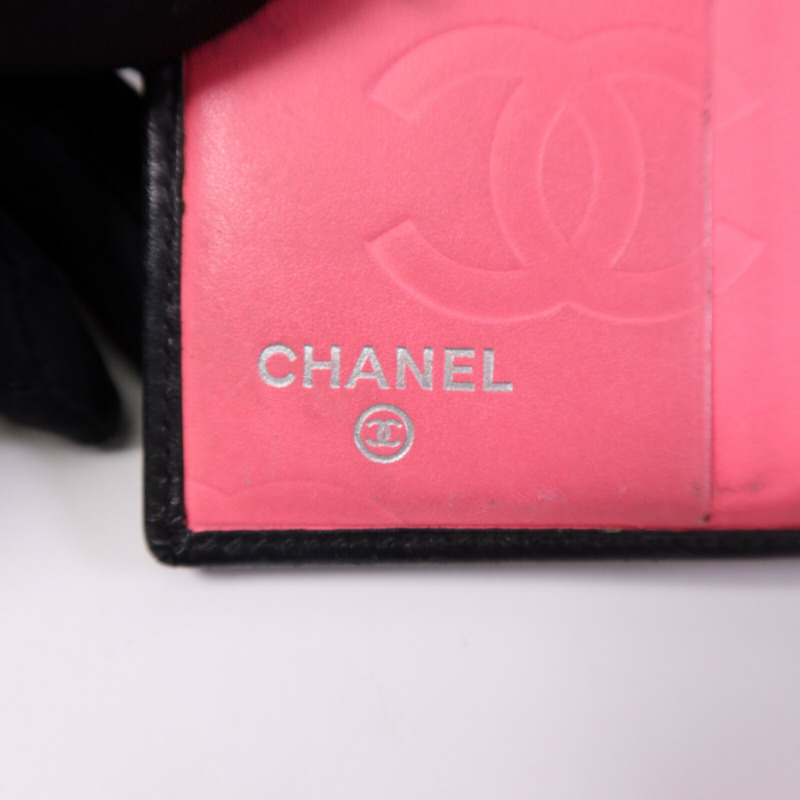 CHANEL 羊皮/漆皮皮革Cambon Wallet銀扣錢包-5