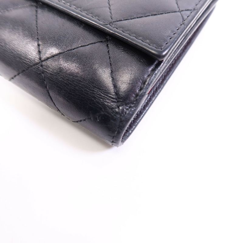 CHANEL 羊皮/漆皮皮革Cambon Wallet銀扣錢包-10