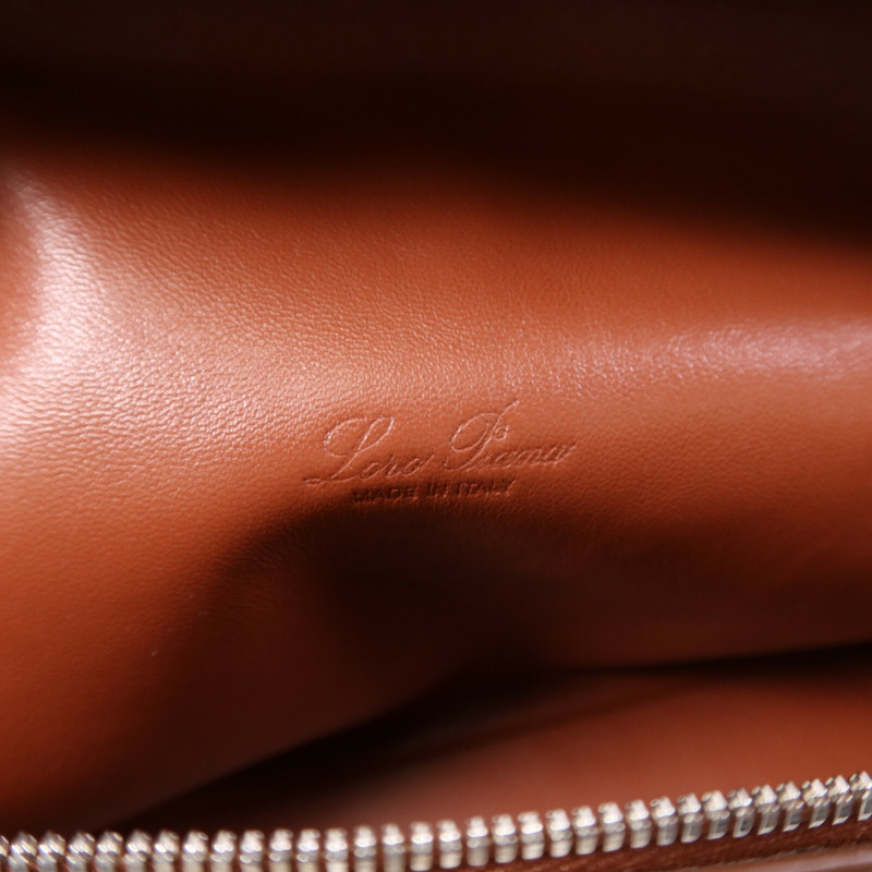 Loro Piana 牛皮皮革Extra Pocket L27銀扣手挽肩背兩用袋-5