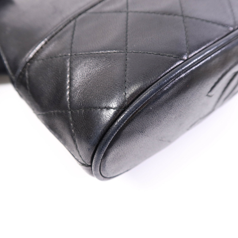 CHANEL 羊皮皮革Shoulder Bag金扣鏈帶肩背袋-12