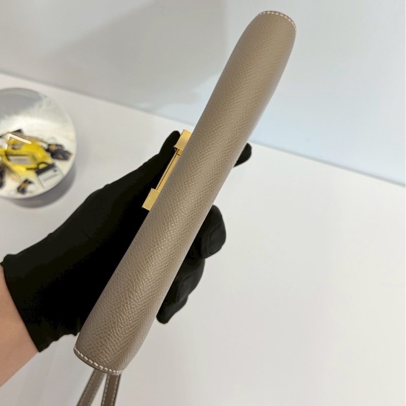 Hermes constance to go 康康to go 大象灰金釦-6