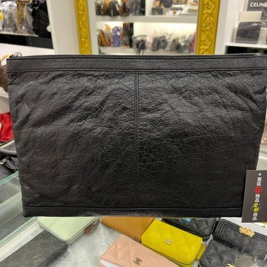東區正精品㊣BALENCIAGA Clip M 273023 全新未使用黑色小銀釦機車包拉鍊手拿包city RA1762-8