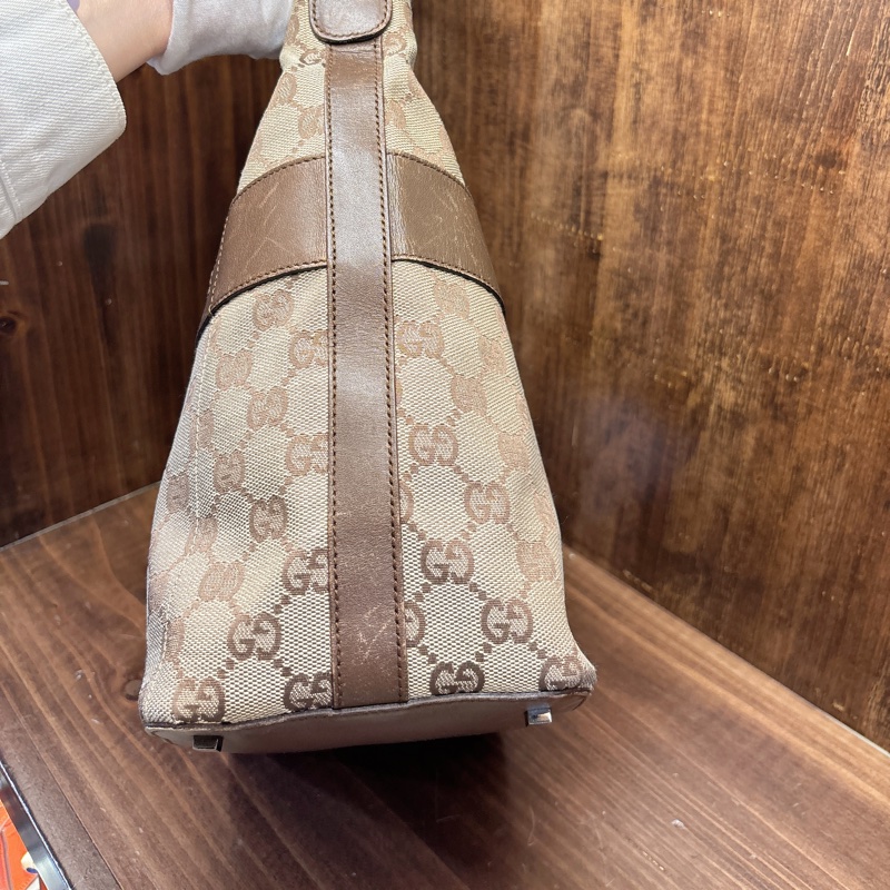 Gucci GG 帆布單肩包-5