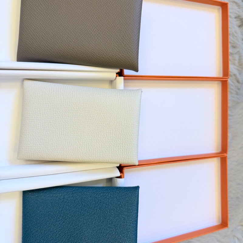 情人節禮物特選 愛馬仕 Hermes Calvi 單層卡包 Etoupe 大象灰-1