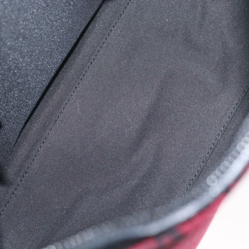 【日本直送】GUCCI GG帆布肩背包 紅色銀色 257282 正品 am10319V-9