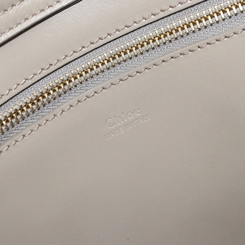 【日本直送】Chloe C 托特包 皮革 米色 金色 正品 am10250V-17